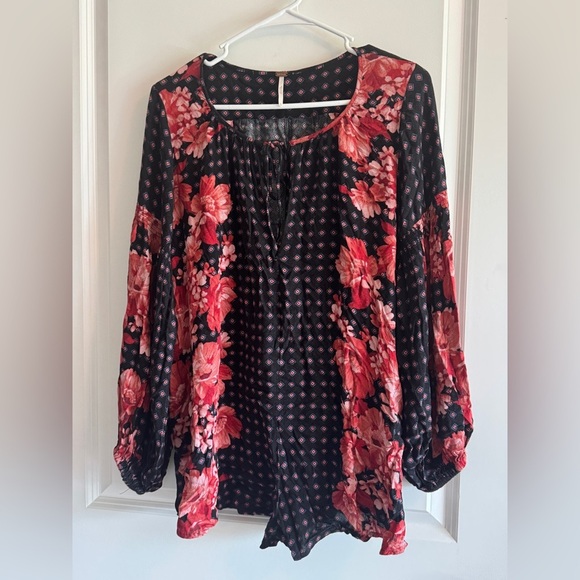 FP Movement by Free People Navy and Red Floral Romper - Picture 6 of 9